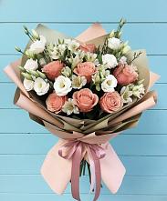 Букет цветов из:  Розы, Альстромерии и Лизиантусы в Сокольниково