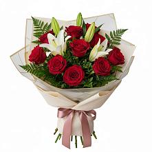 Букет цветов из:  Лилии и Розы #REPLACE_PRED# Сокольниково