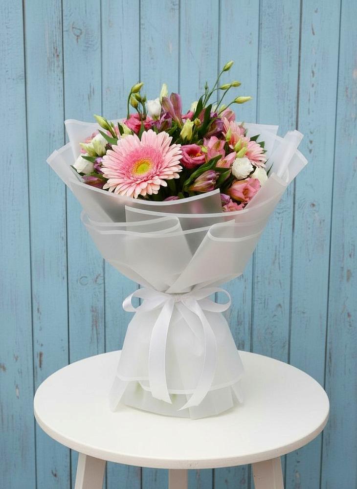 Букет цветов из: Герберы, Альстромерии и Лизиантусы в Сокольниково