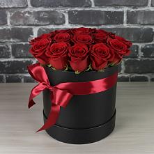 Цветочная композиция из Розы в шляпной коробке в Сокольниково